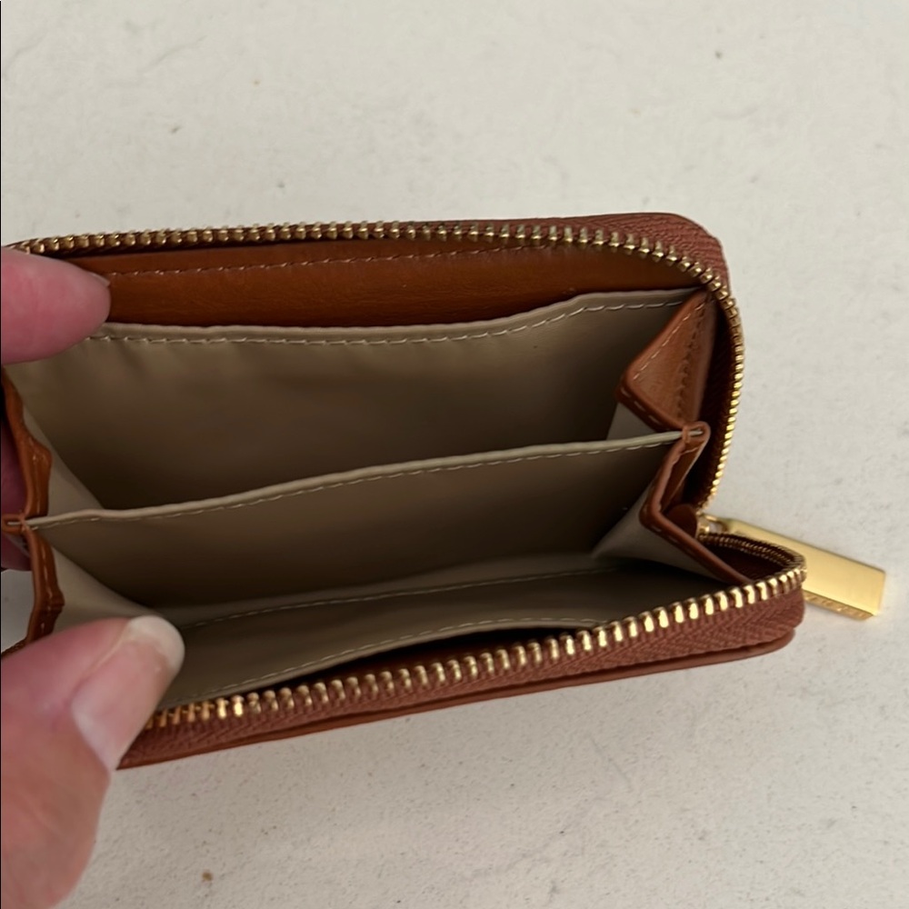 Tory Burch Emerson Brown Leather Wallet - Picture 2 of 3